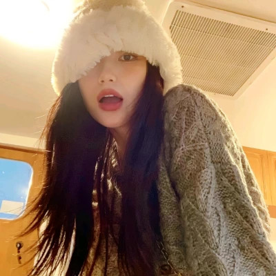 头像图片2025最火爆女孩
