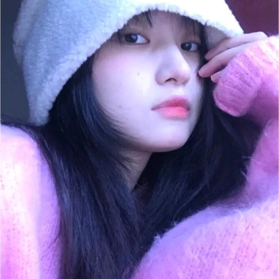 头像图片2025最火爆女孩