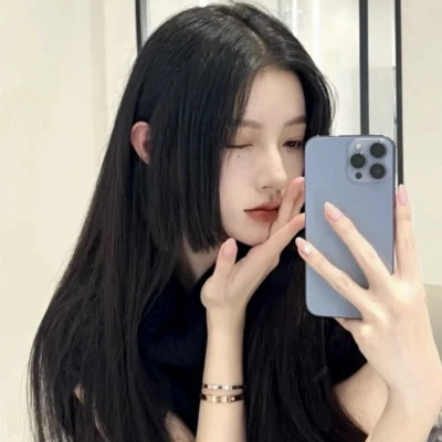 头像图片2025最火爆女孩