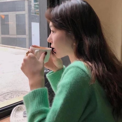 头像图片2025最火爆女孩
