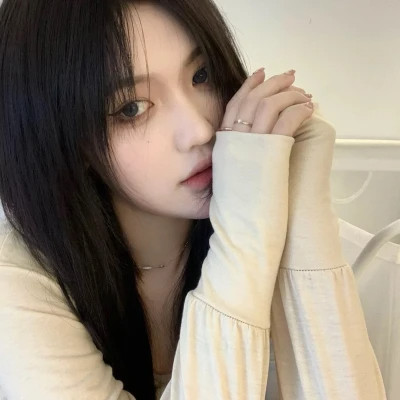 头像图片2025最火爆女孩