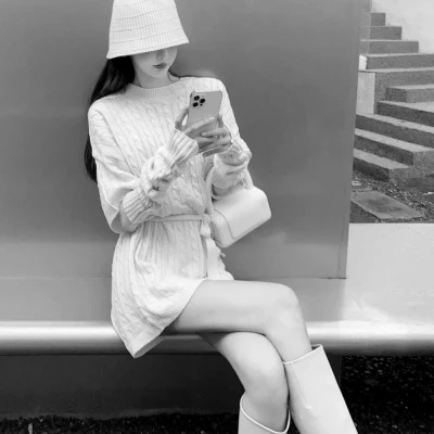 黑白美女头像时尚