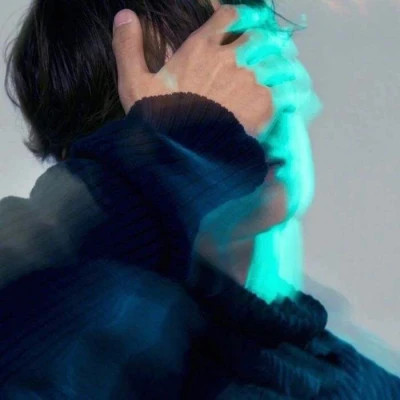 男生头像低调沉稳