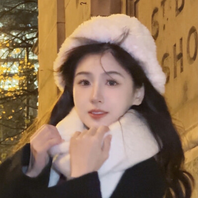 神仙女生头像高颜值真人