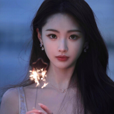 神仙女生头像高颜值真人