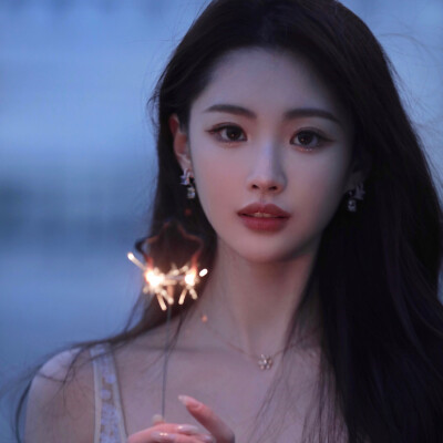 神仙女生头像高颜值真人
