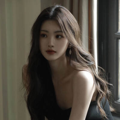 神仙女生头像高颜值真人