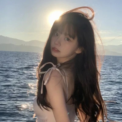 神仙女生头像高颜值真人