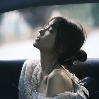 超级神仙女生头像真人高清