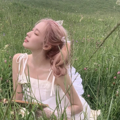 神仙颜值高清唯美的女生头像