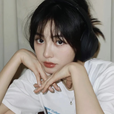 神仙颜值高清唯美的女生头像