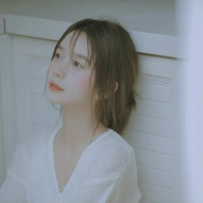超仙气的单人闺蜜头像女