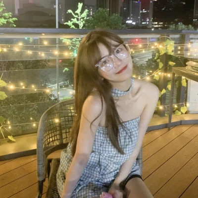 超仙气的单人闺蜜头像女