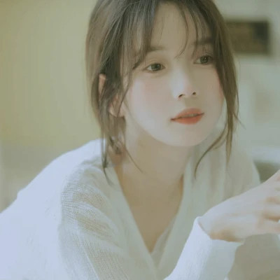 超仙气的单人闺蜜头像女