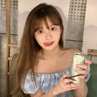 闺蜜头像单人清纯唯美