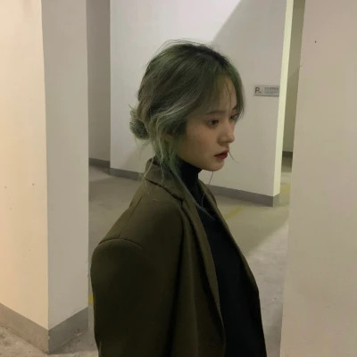 闺蜜头像单人清纯唯美