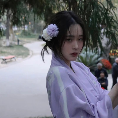 闺蜜头像单人清纯唯美
