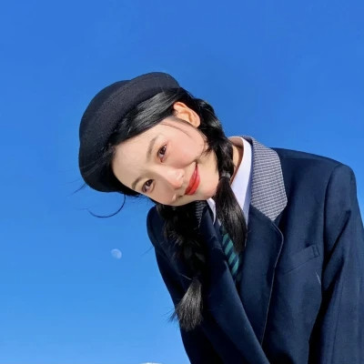 闺蜜头像单人清纯唯美