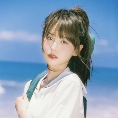 闺蜜头像单人清纯唯美