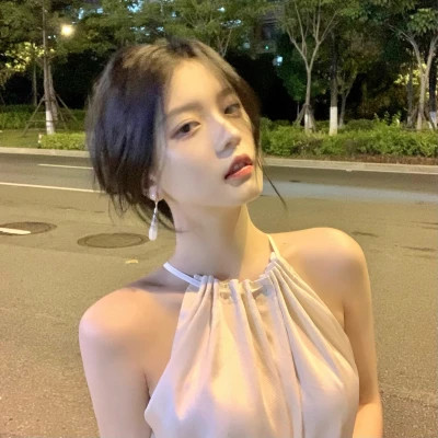 闺蜜头像单人清纯唯美