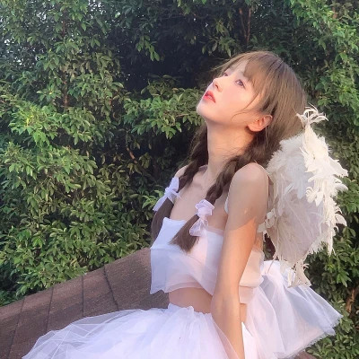 清新美女闺蜜头像单人