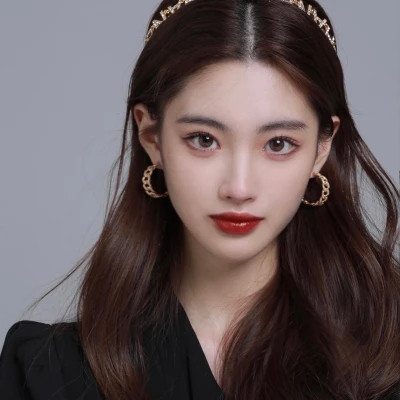 清新美女闺蜜头像单人
