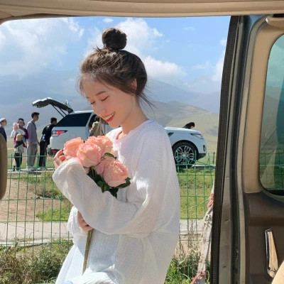 清新美女闺蜜头像单人
