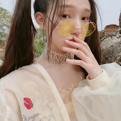 真人闺蜜头像二人一人一半单人