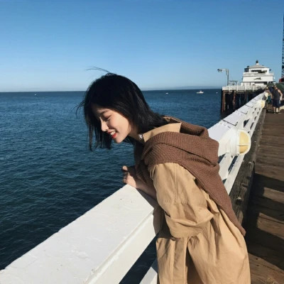 真人闺蜜头像二人一人一半单人