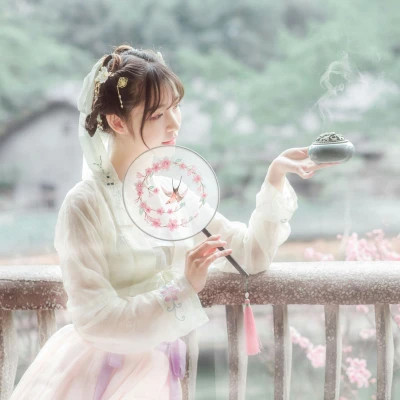 ins稀有闺头