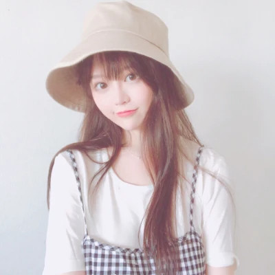 2025最火闺蜜头像真人