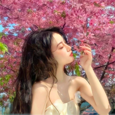 精致唯美女生头像