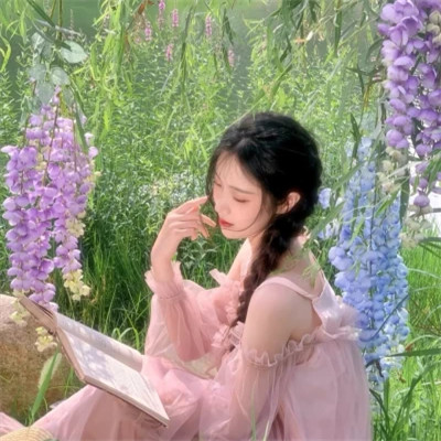 2025最火女生头像侧脸高级图片