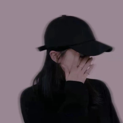 2025最火女生头像侧脸高级图片