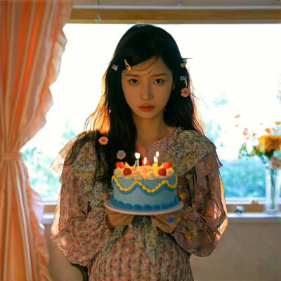 2025新款女头像