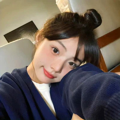 2025新款女头像