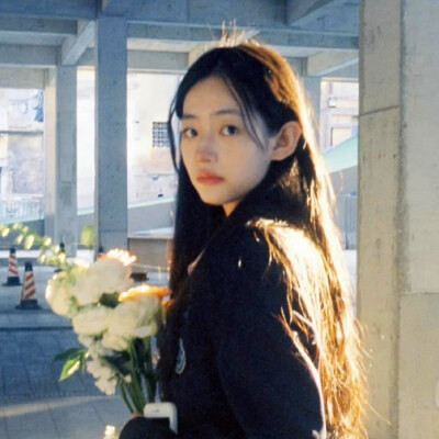 2025新款女头像