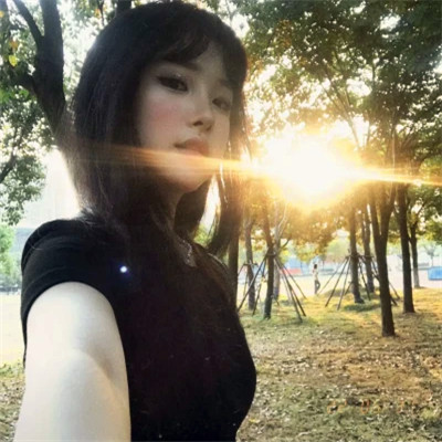2025新款女头像