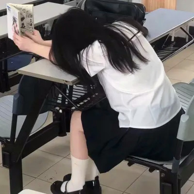 2025新款女头像