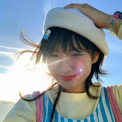 2025新款女头像