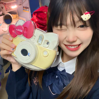 2025新款女头像