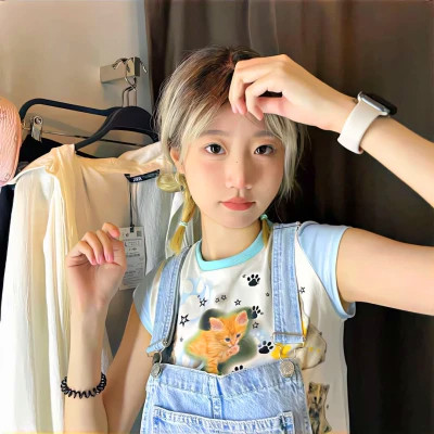 2025新款女头像