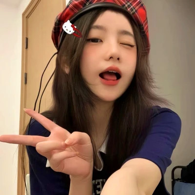 2025新款女头像