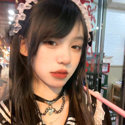 2025新款女头像