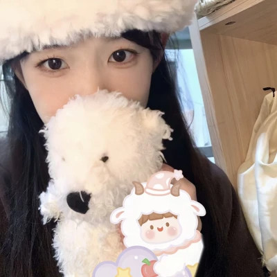 风格女头干净真人高清图片