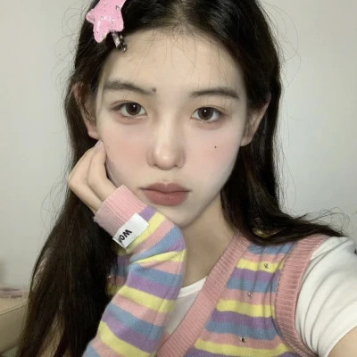 2025新款个性非主流女生头像图片