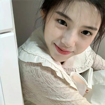 2025新款个性非主流女生头像图片
