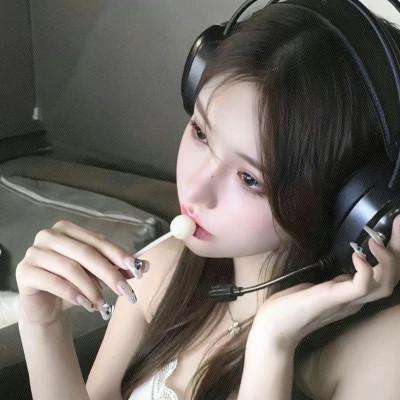 2025新款个性非主流女生头像图片