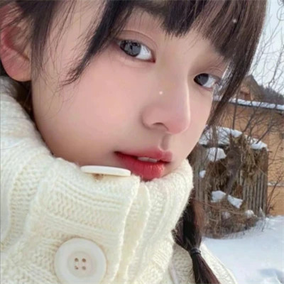 2025新款个性非主流女生头像图片