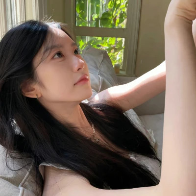 2025新款个性非主流女生头像图片
